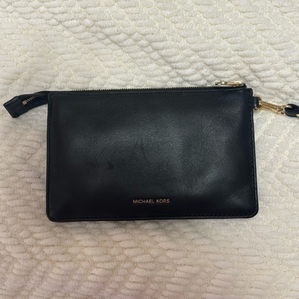 Michael Kors Wristlet